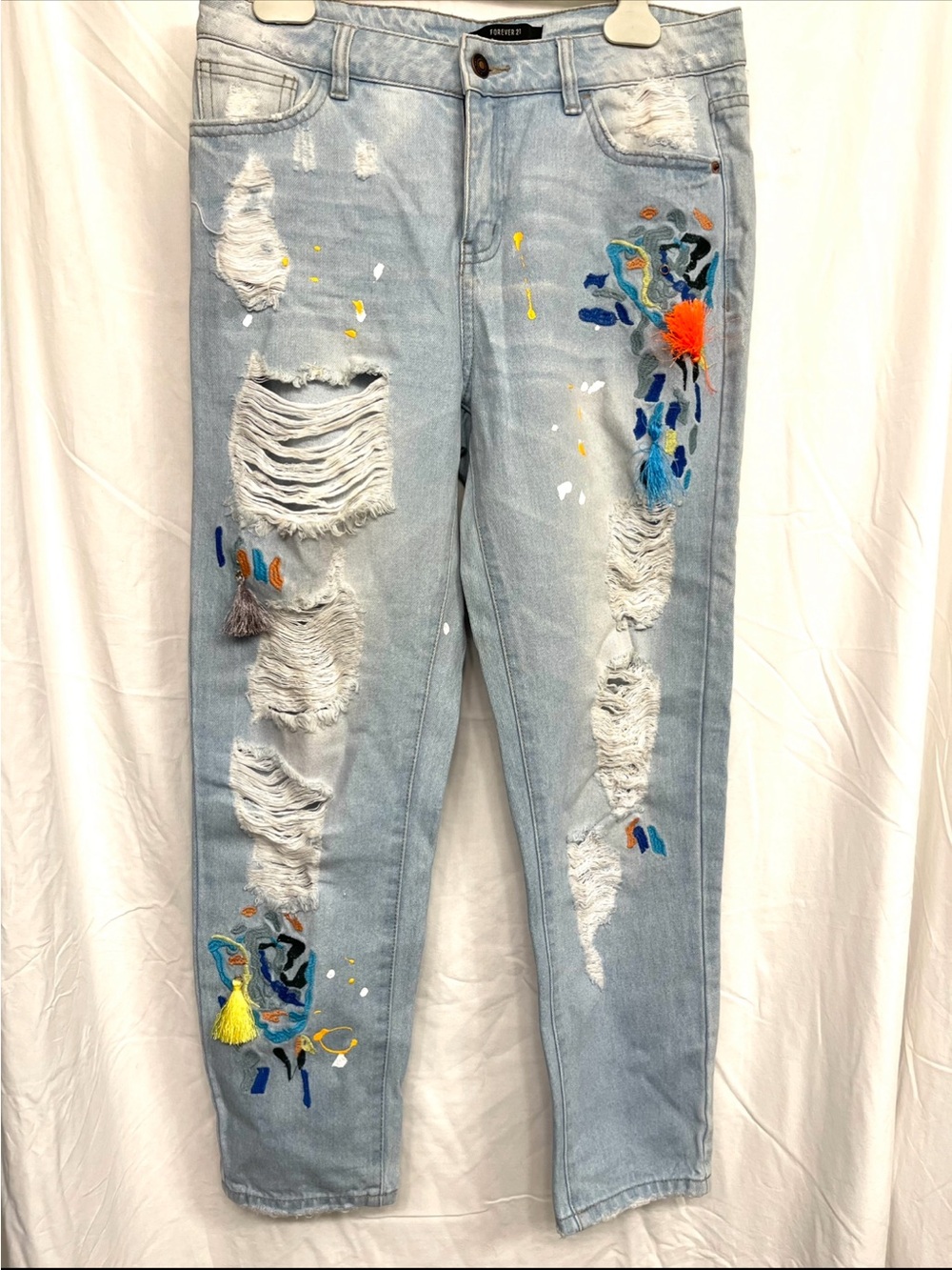 Embroidered Light Blue Distressed Boyfriend  ankle Jeans